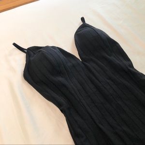 SOLD Ribbed bodycon black dress